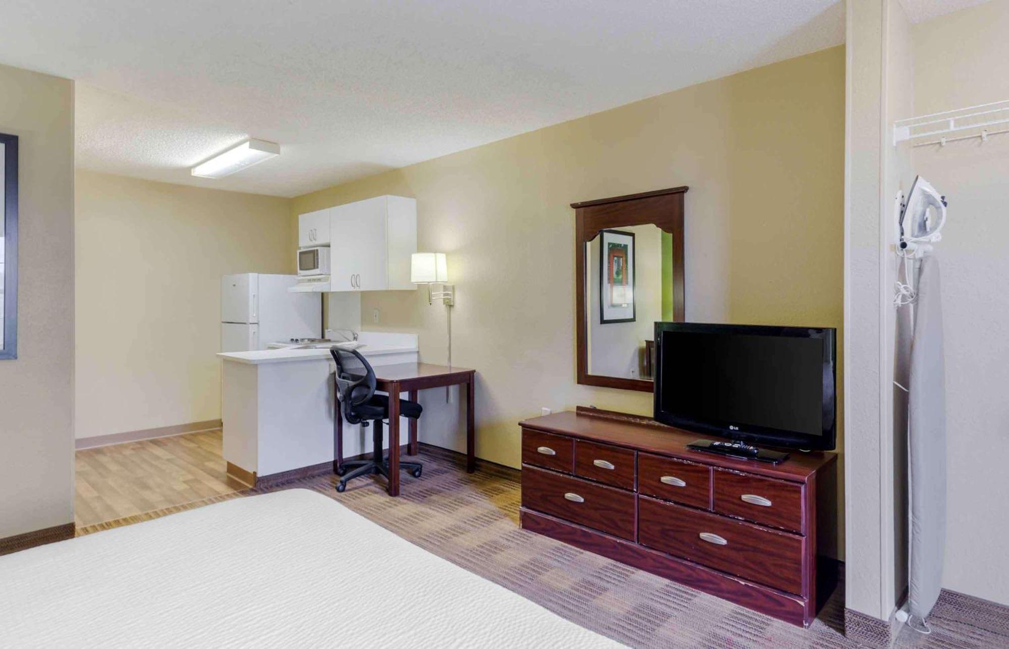Extended Stay America Select Suites - Fayetteville - Owen Dr Exterior photo