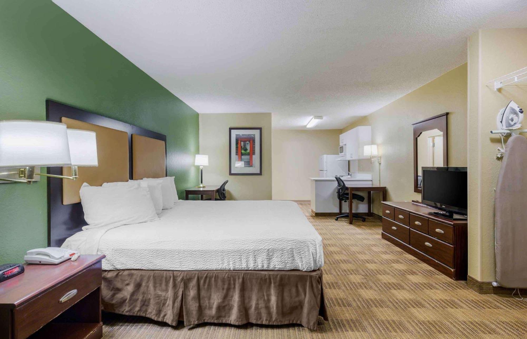 Extended Stay America Select Suites - Fayetteville - Owen Dr Exterior photo