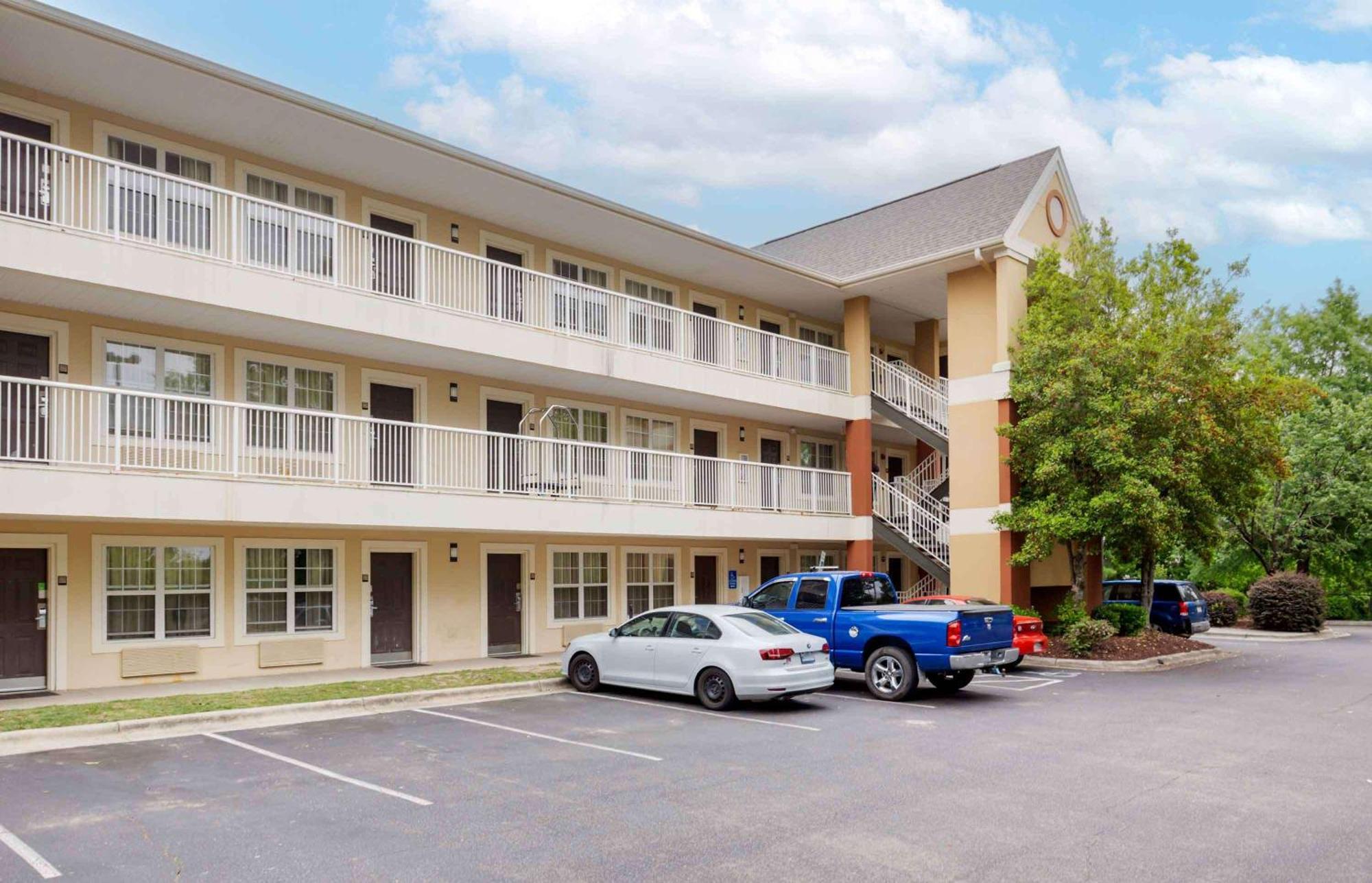 Extended Stay America Select Suites - Fayetteville - Owen Dr Exterior photo